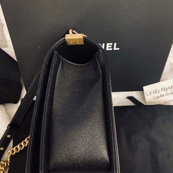 Chanel Boy Bag in Quilted Caviar Black with GHW - Picture 5 of 12